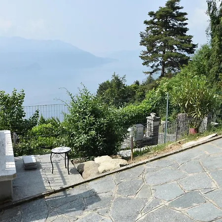 Chalet In Trarego With Lake Maggiore View, Cleaning Included Casa vacanze